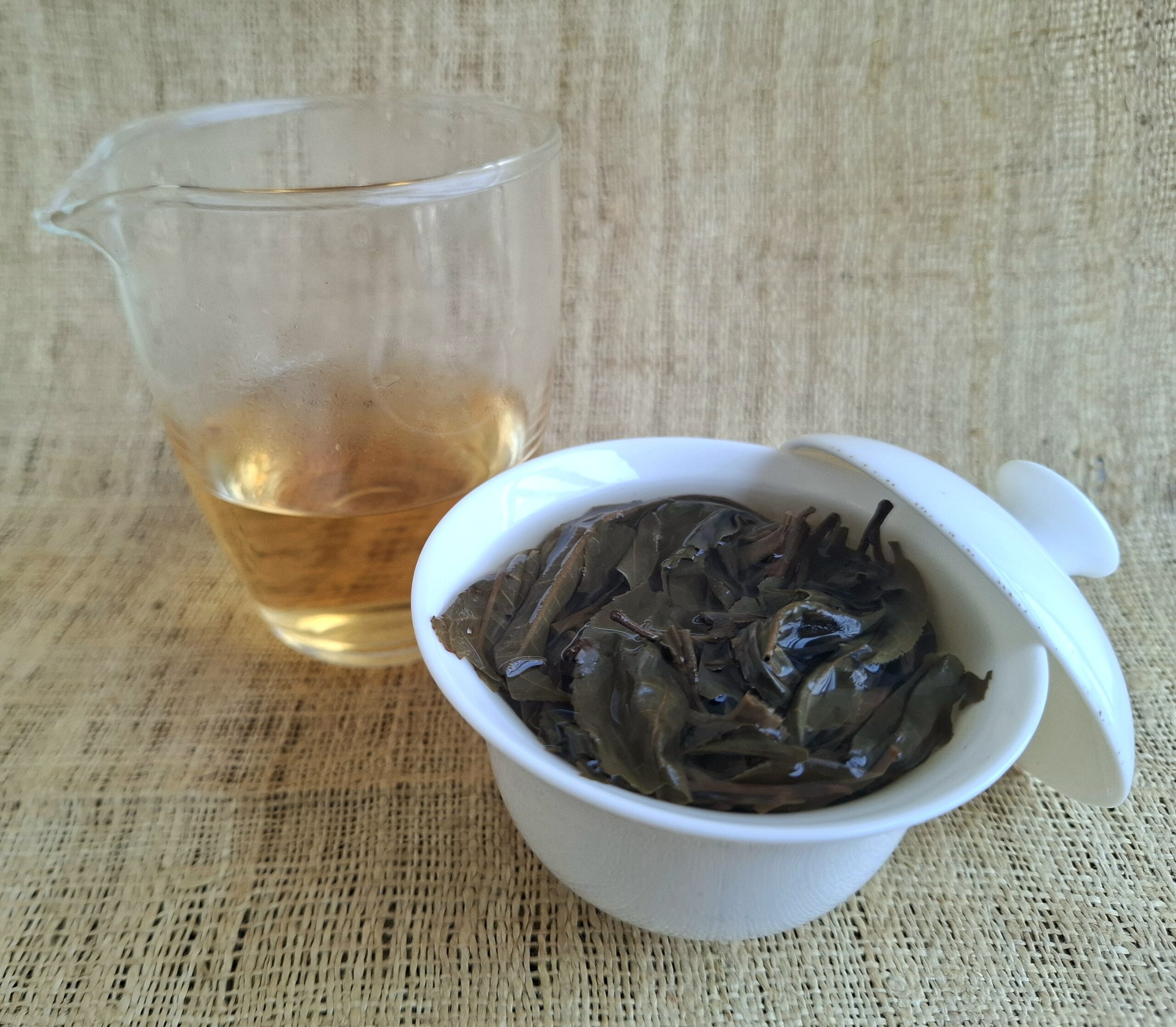 You Le Shan Spring 2022, Tall Tree 'Gao Gan' Forest Tea Tree Raw 200g Cake - Image 8