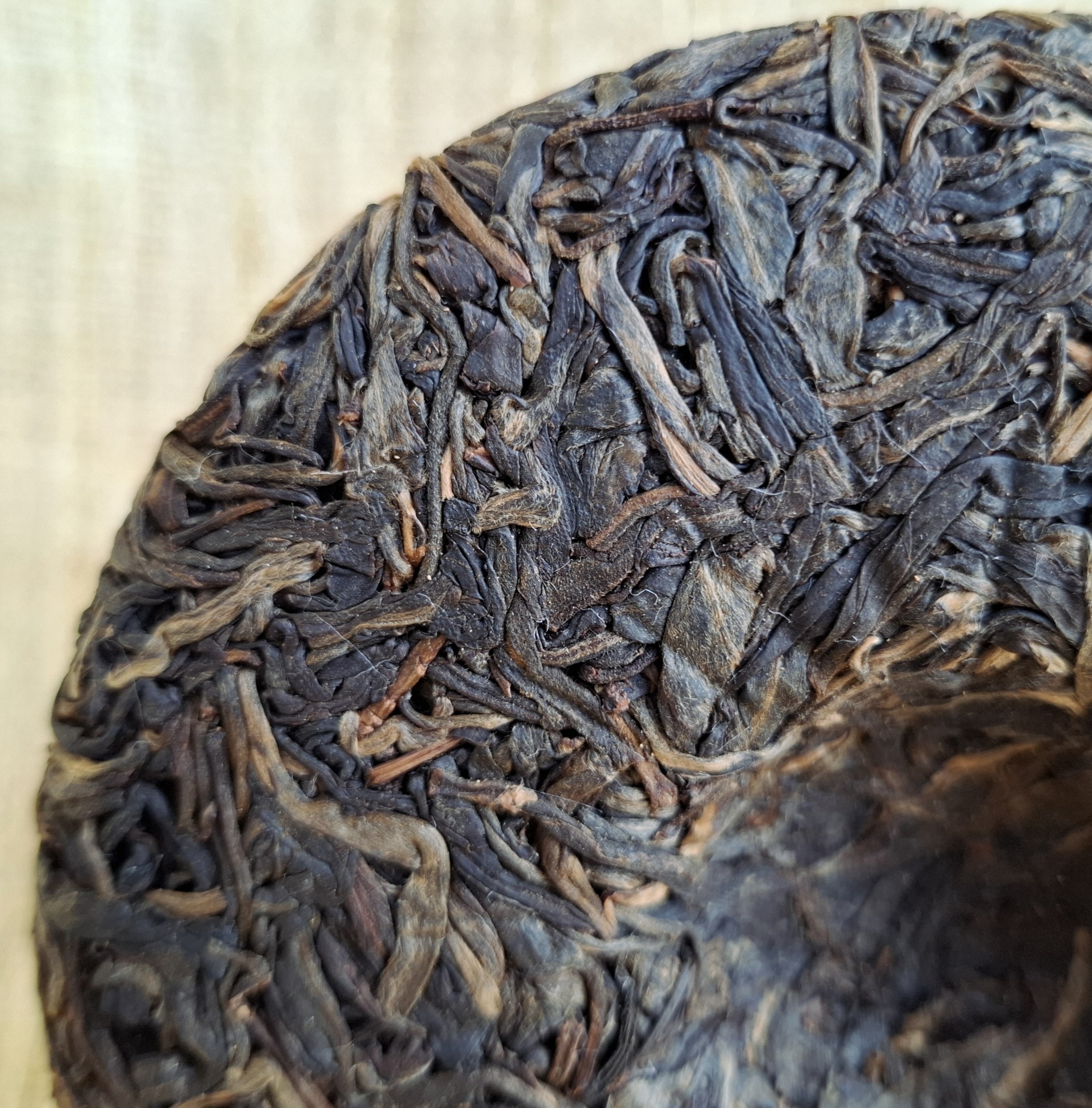 Zhang Jia Wan Early Spring 2018 Old Tree Raw 200g cake - Image 7