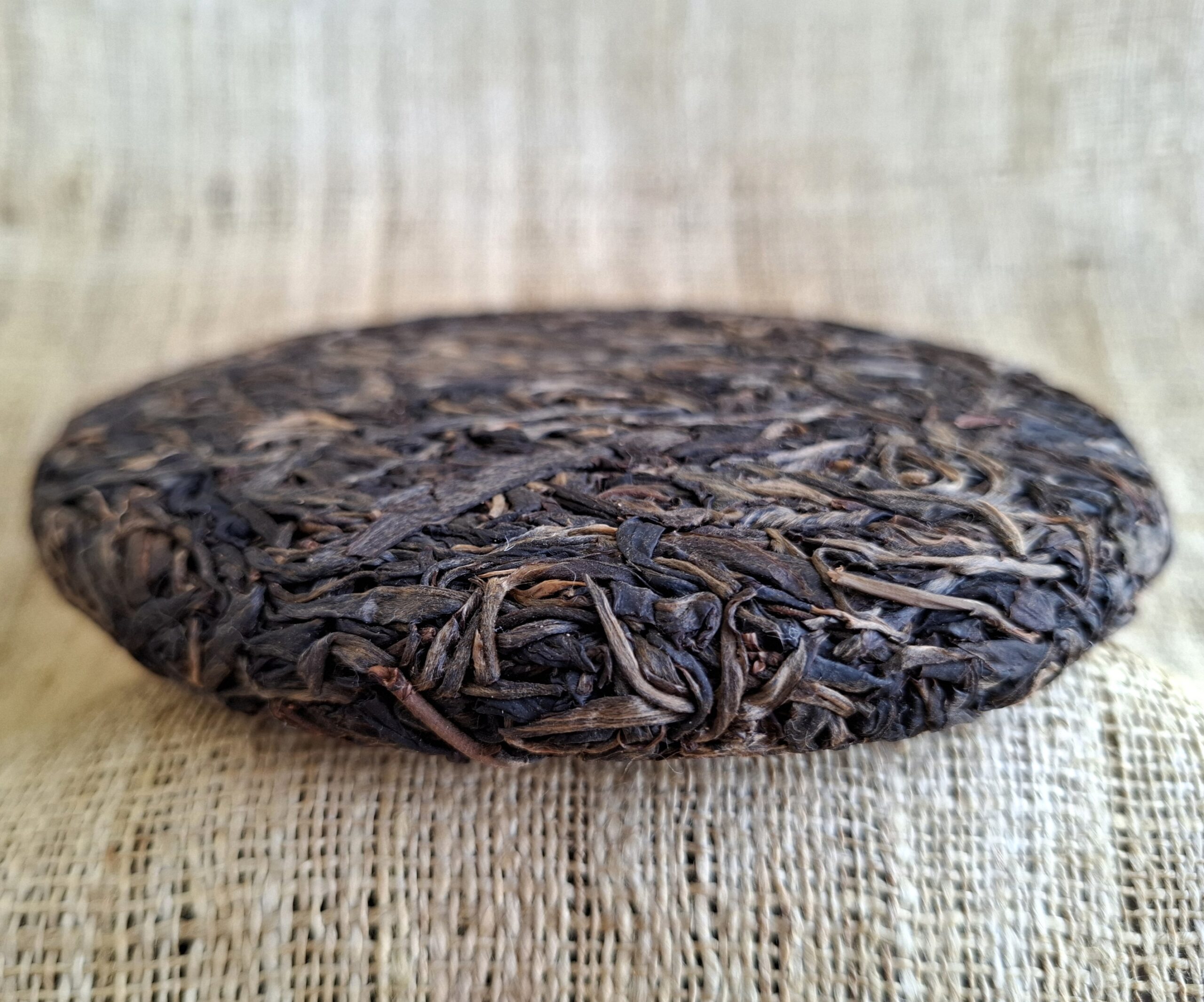 Zhang Jia Wan Early Spring 2018 Old Tree Raw 200g cake - Image 5