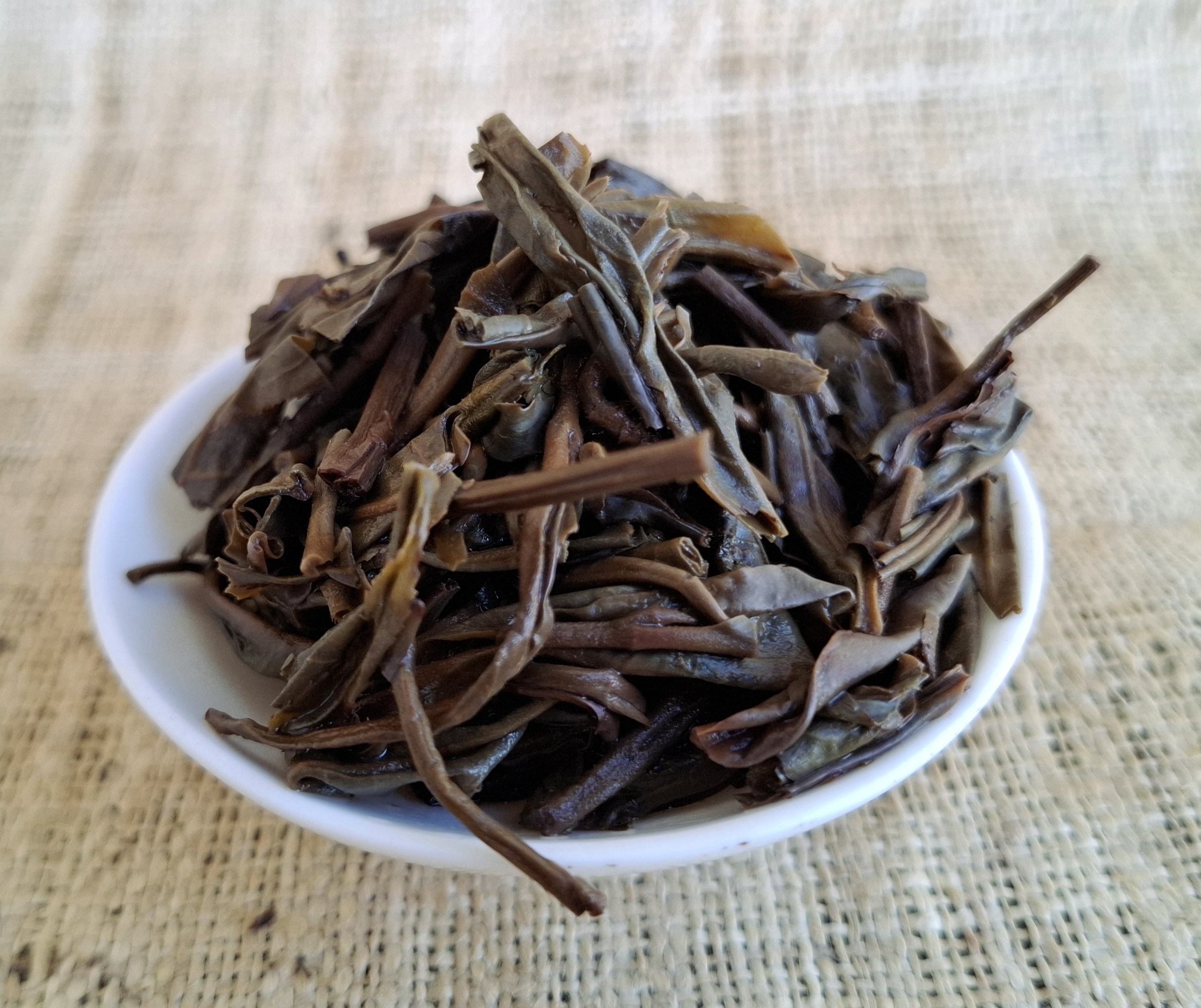 Zhang Jia Wan Early Spring 2018 Old Tree Raw 200g cake - Image 10
