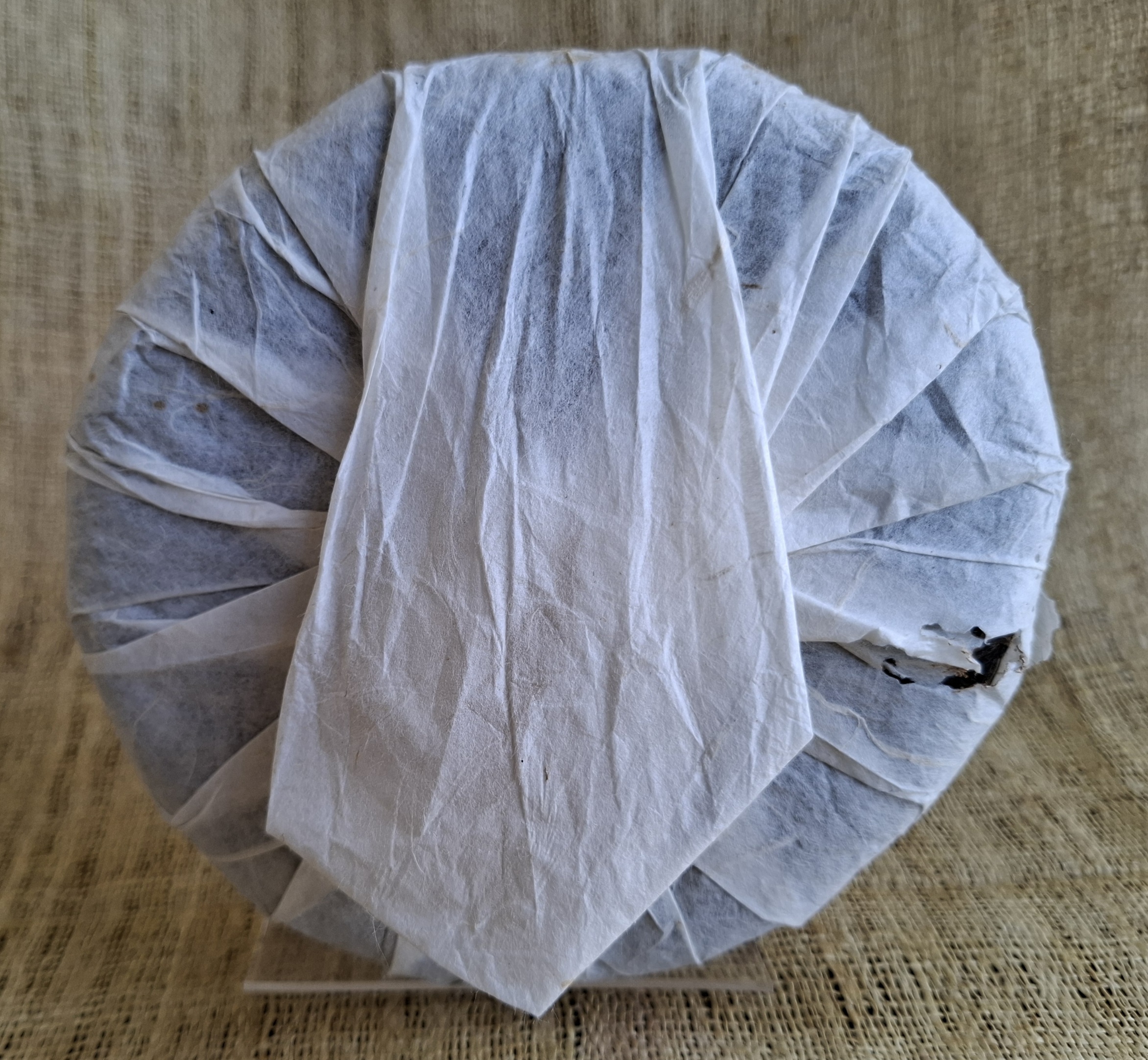 Zhang Jia Wan Early Spring 2018 Old Tree Raw 200g cake - Image 2